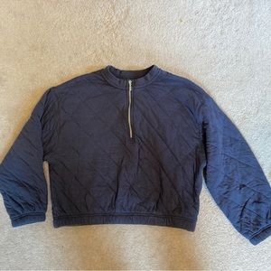 dark gray quilted quarter zip crewneck